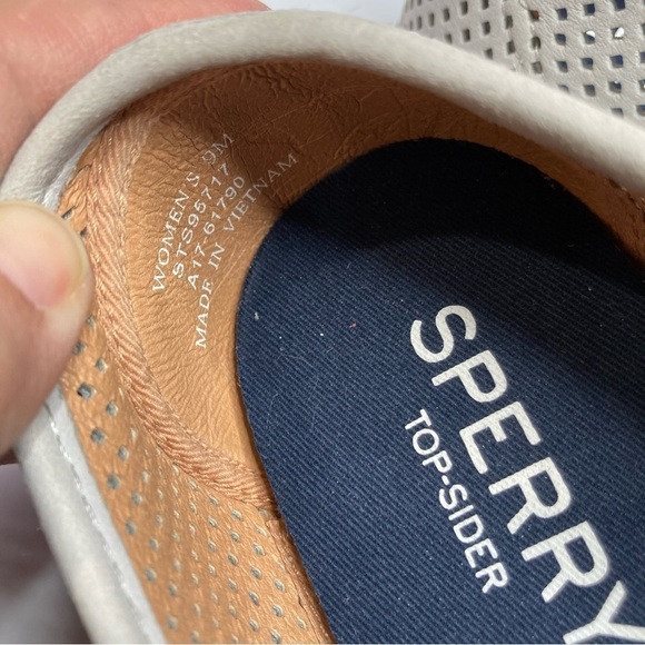 Sperry perforated leather loafers slip on shoes gray size 9 - Picture 6 of 7